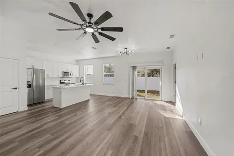 1905 E 23rd Avenue Tampa FL 33605