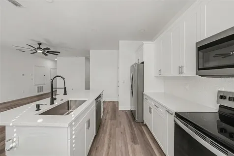1905 E 23rd Avenue Tampa FL 33605