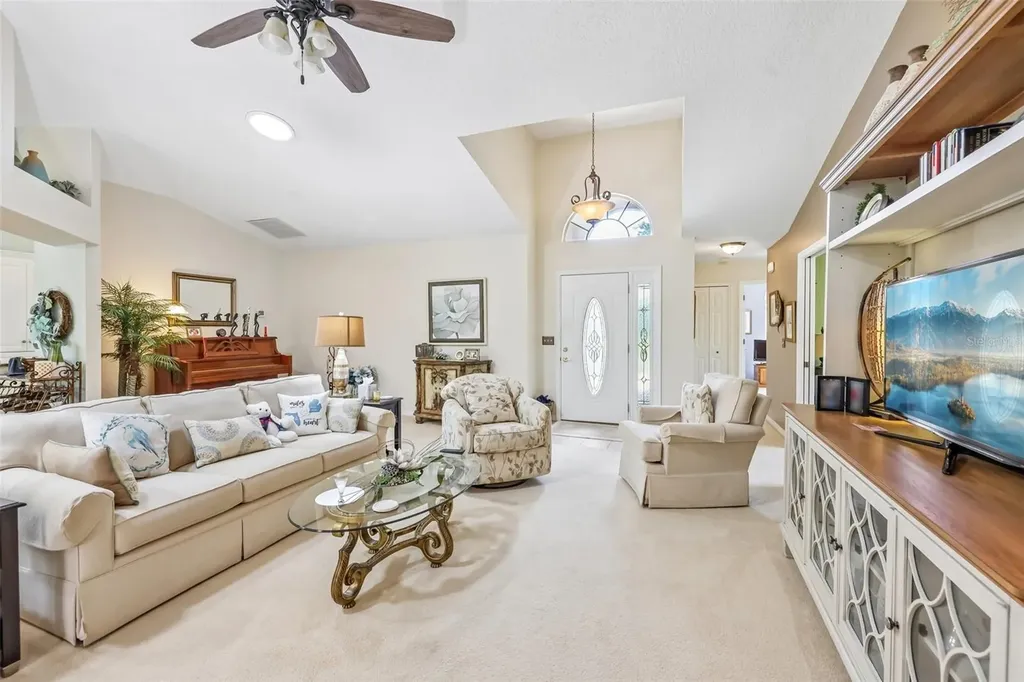 623 Juniper Way Tavares FL 32778