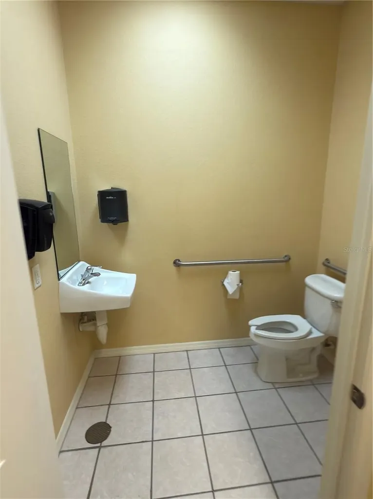 750 Tamiami Trail Port Charlotte FL 33953