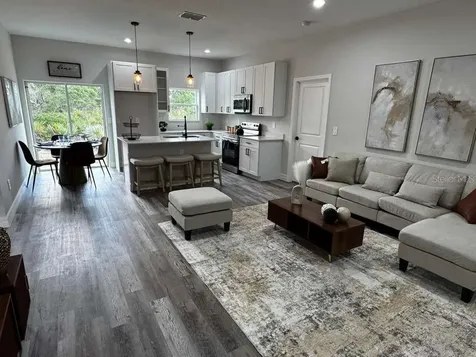 300 Caspian Tern Avenue Sebring FL 33870
