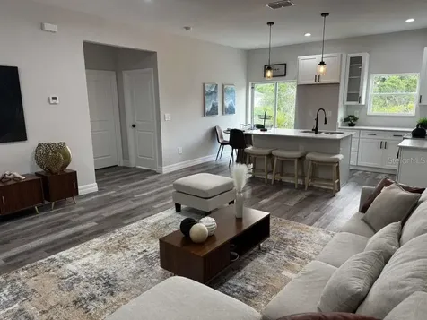 300 Caspian Tern Avenue Sebring FL 33870