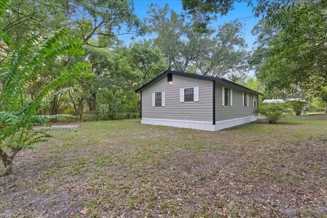 21445 SE 64th Avenue Hawthorne FL 32640