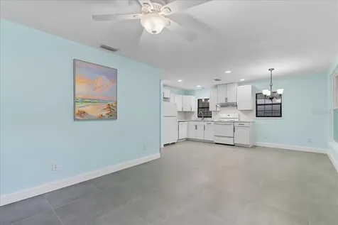 21445 SE 64th Avenue Hawthorne FL 32640