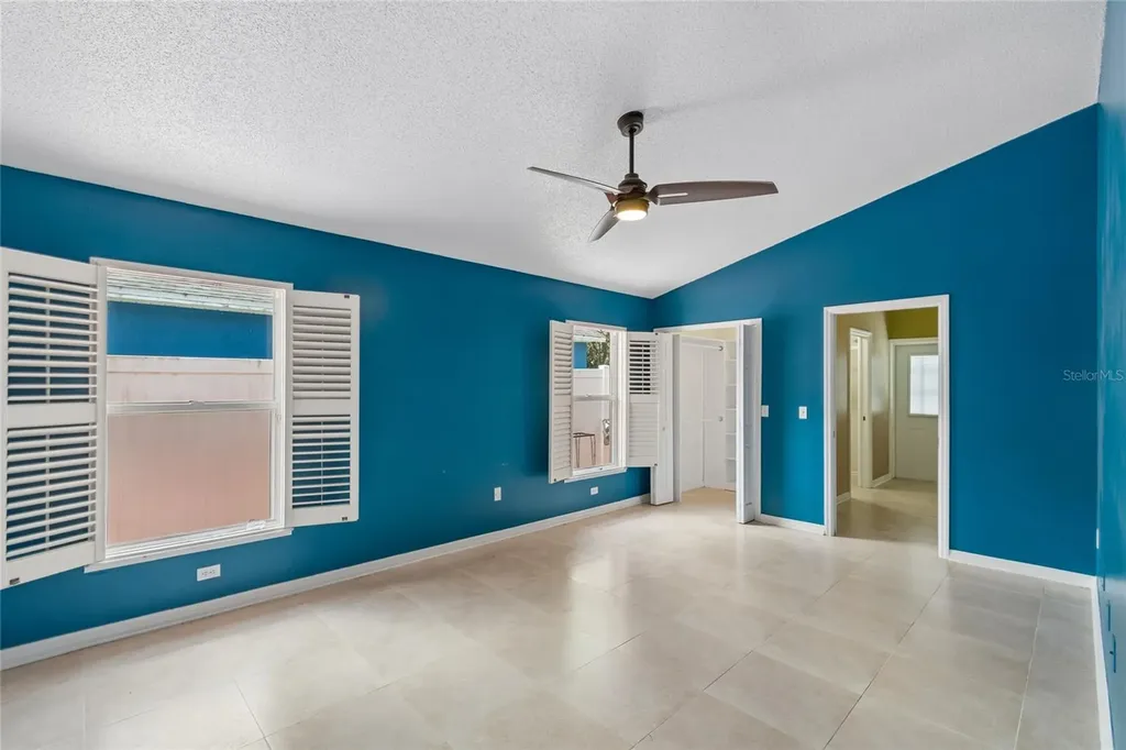 1008 Old Barn Road Orlando FL 32825
