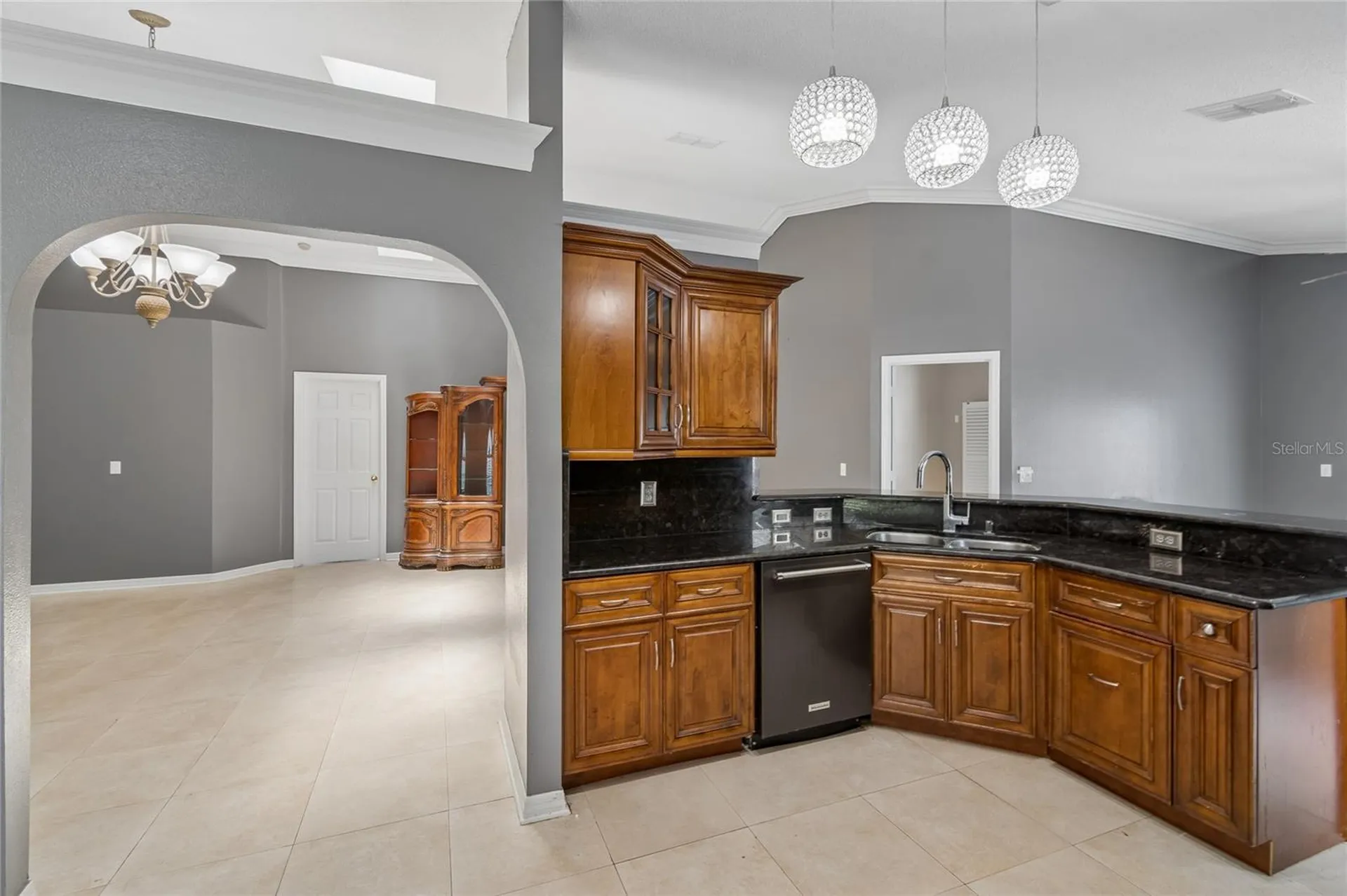 1008 Old Barn Road Orlando FL 32825