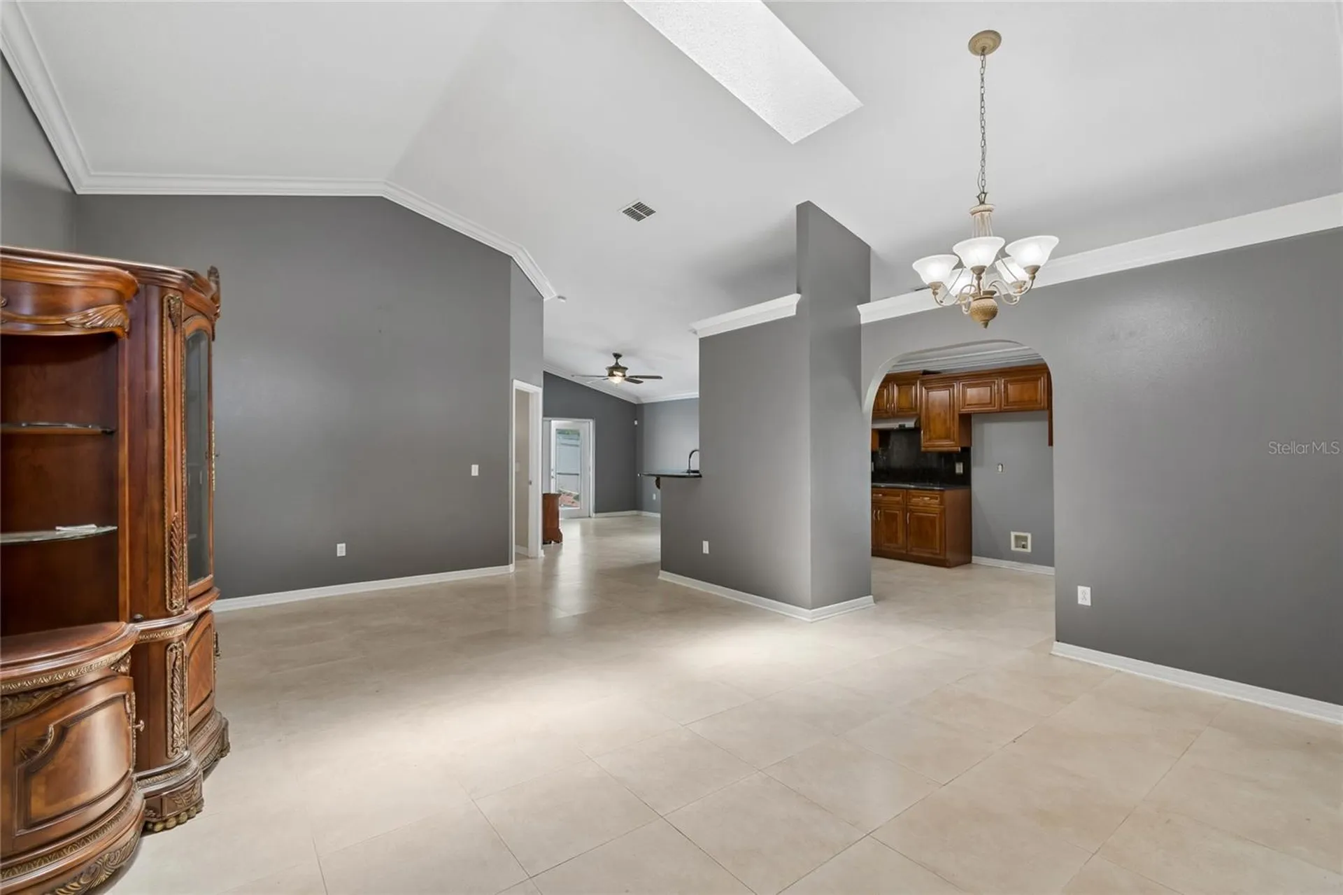 1008 Old Barn Road Orlando FL 32825