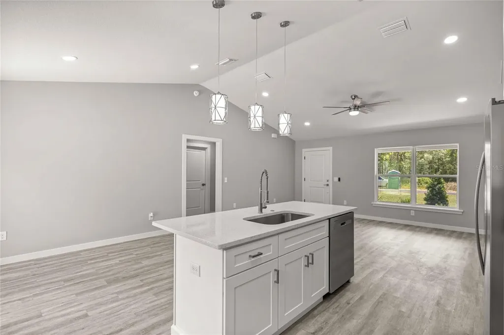 4038 SW 156th Court Ocala FL 34481