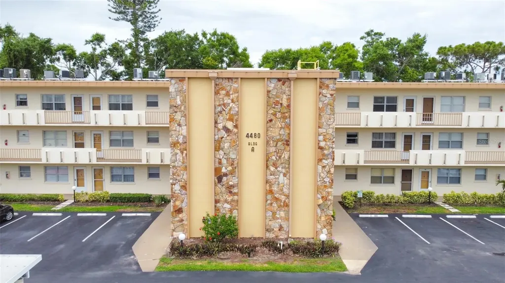 4480 Ironwood Circle Bradenton FL 34209