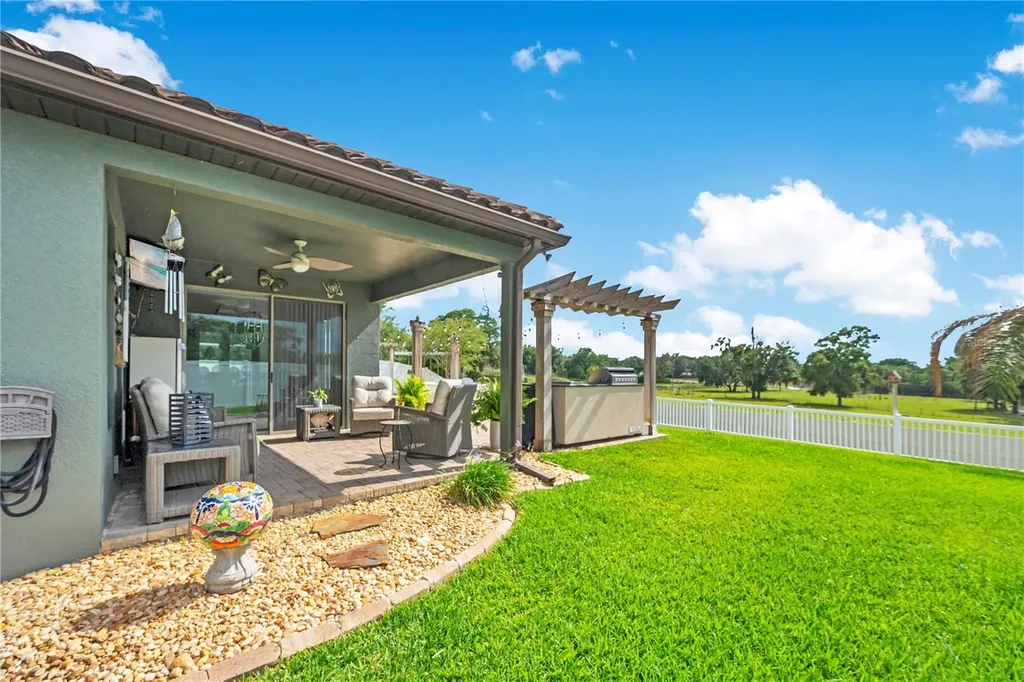 2265 Bella Luna Circle Lakeland FL 33810