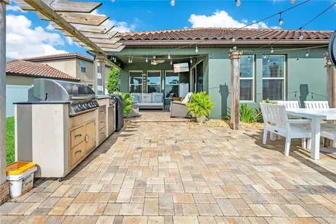 2265 Bella Luna Circle Lakeland FL 33810