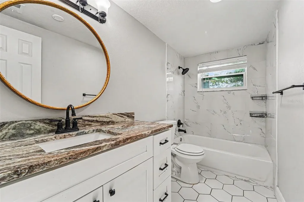 10810 Queens Road Port Richey FL 34668