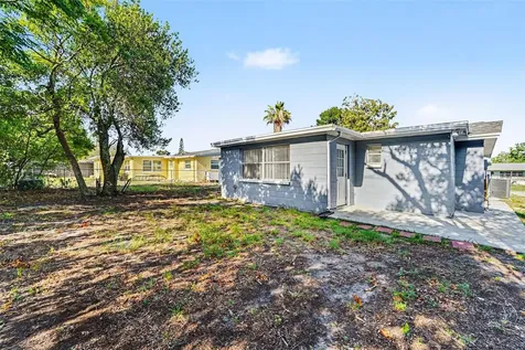 10810 Queens Road Port Richey FL 34668