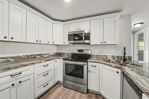 10810 Queens Road Port Richey FL 34668