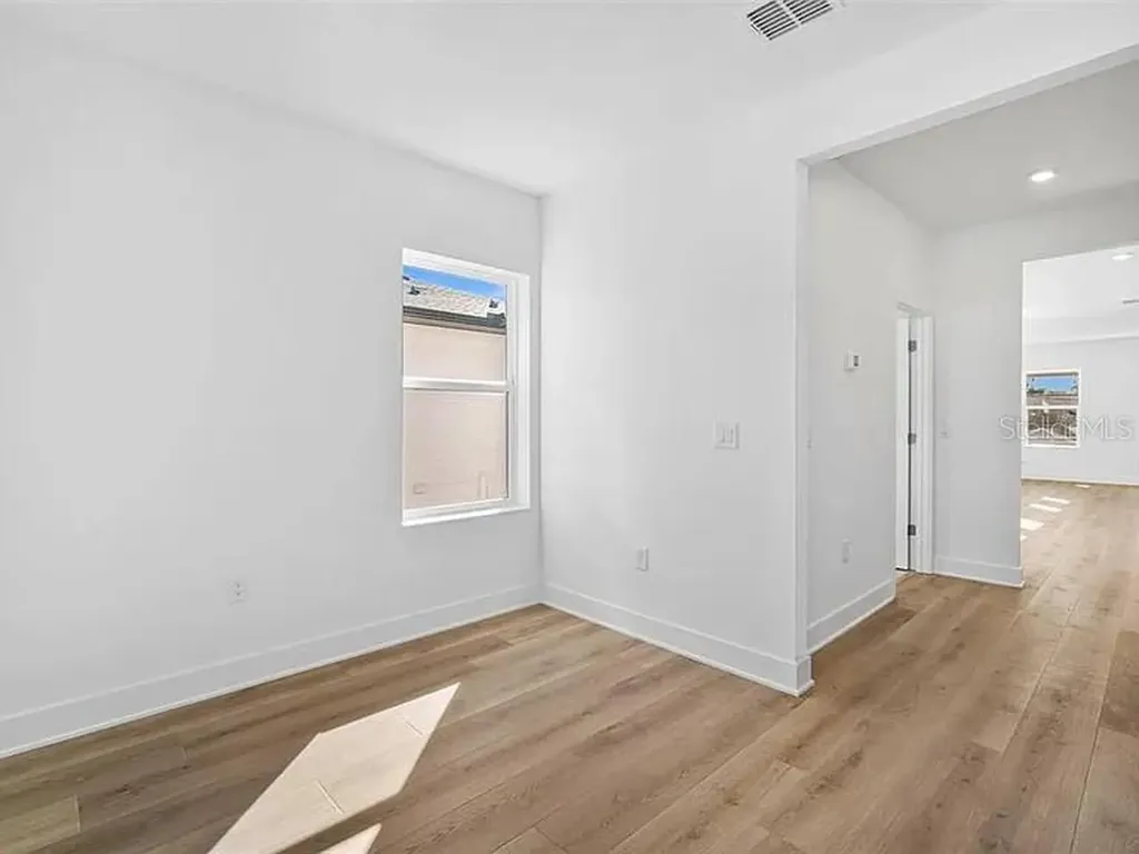 1541 W La Salle Street Tampa FL 33607