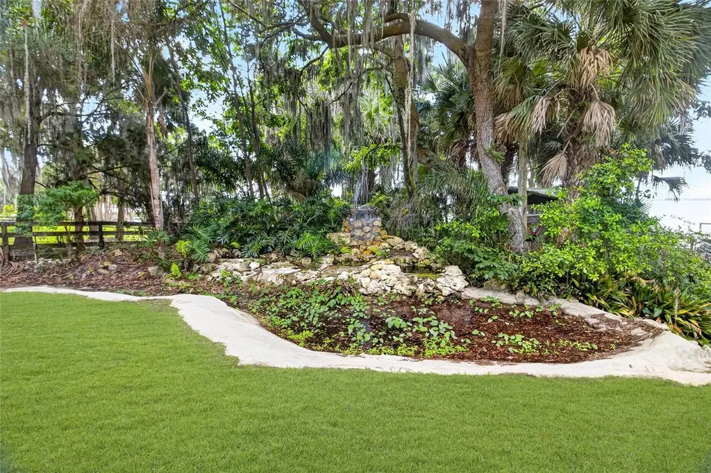 14014 SE 201st Terrace Hawthorne FL 32640
