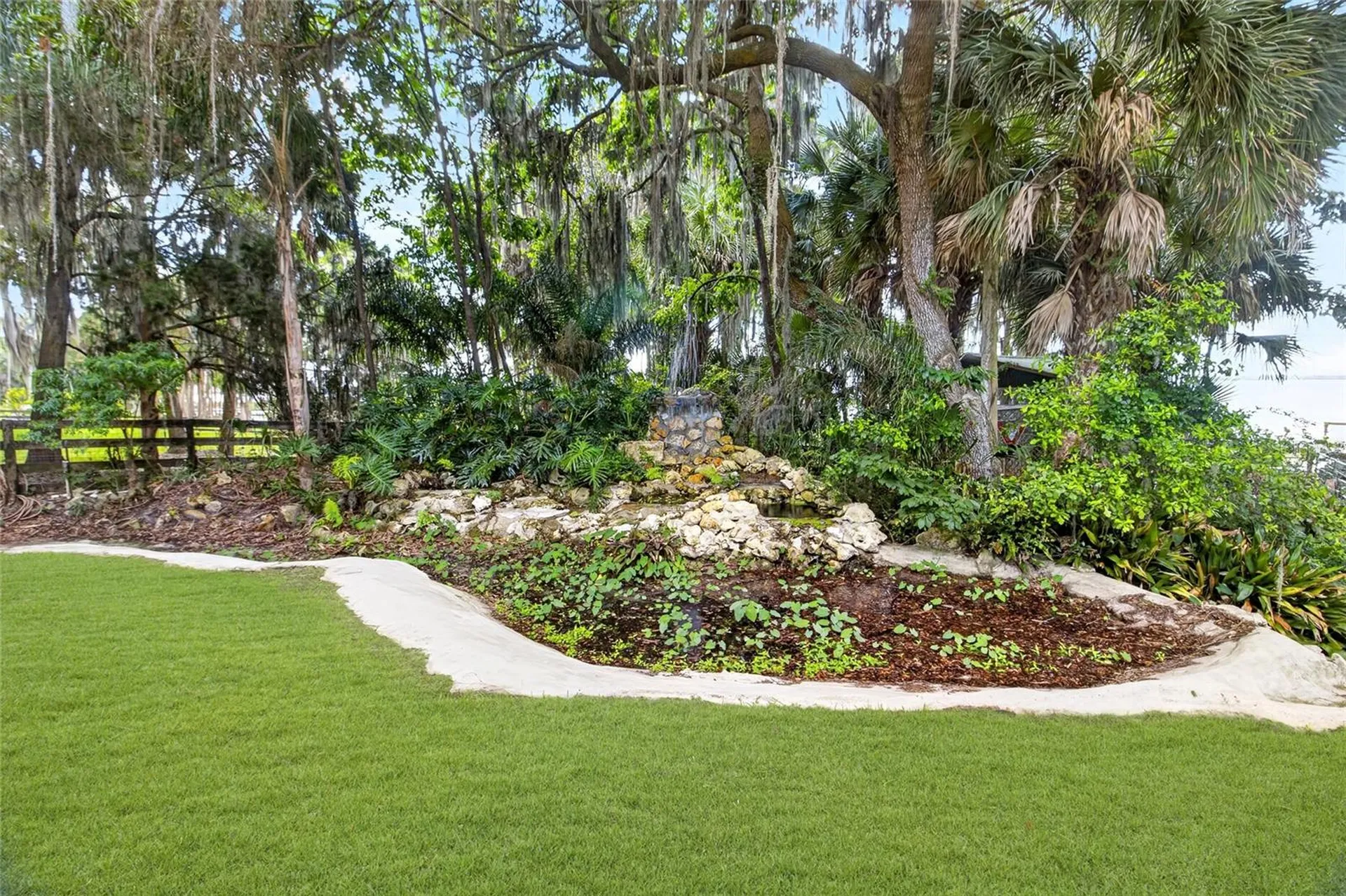 14014 SE 201st Terrace Hawthorne FL 32640