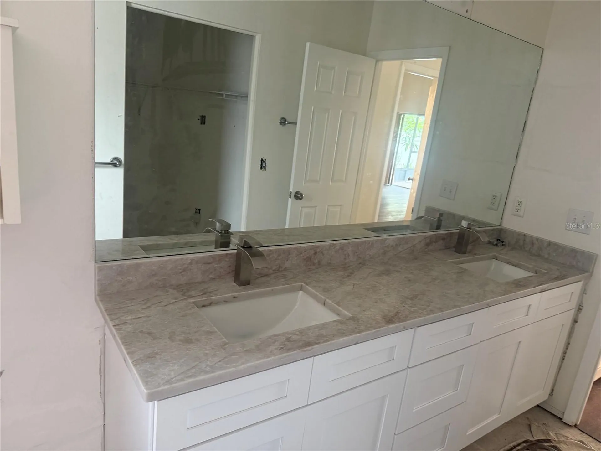 11516 Whispering Hollow Drive Tampa FL 33635