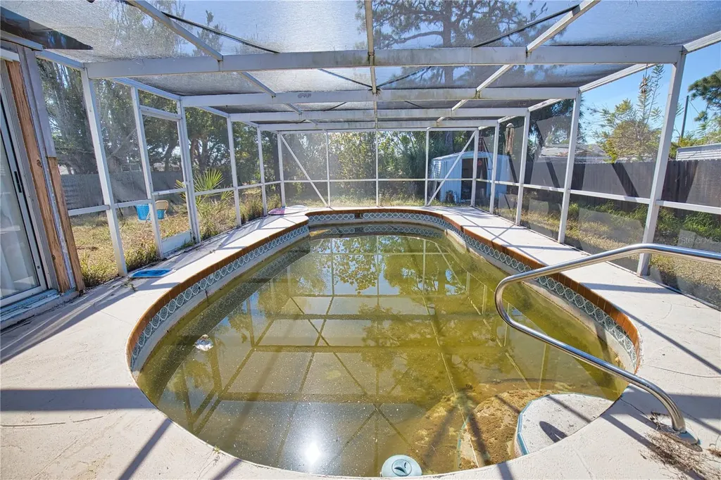 65 Virginia Court Englewood FL 34223
