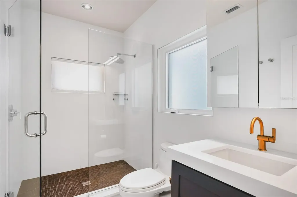 242 Gladiolus Street Anna Maria FL 34216