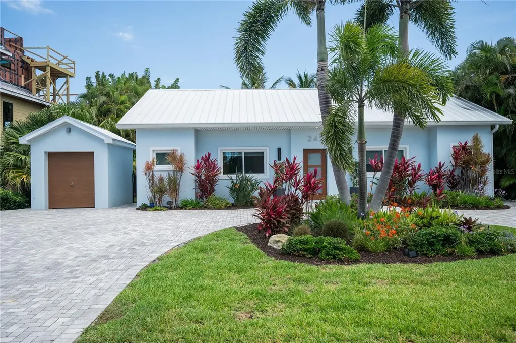242 Gladiolus Street Anna Maria FL 34216