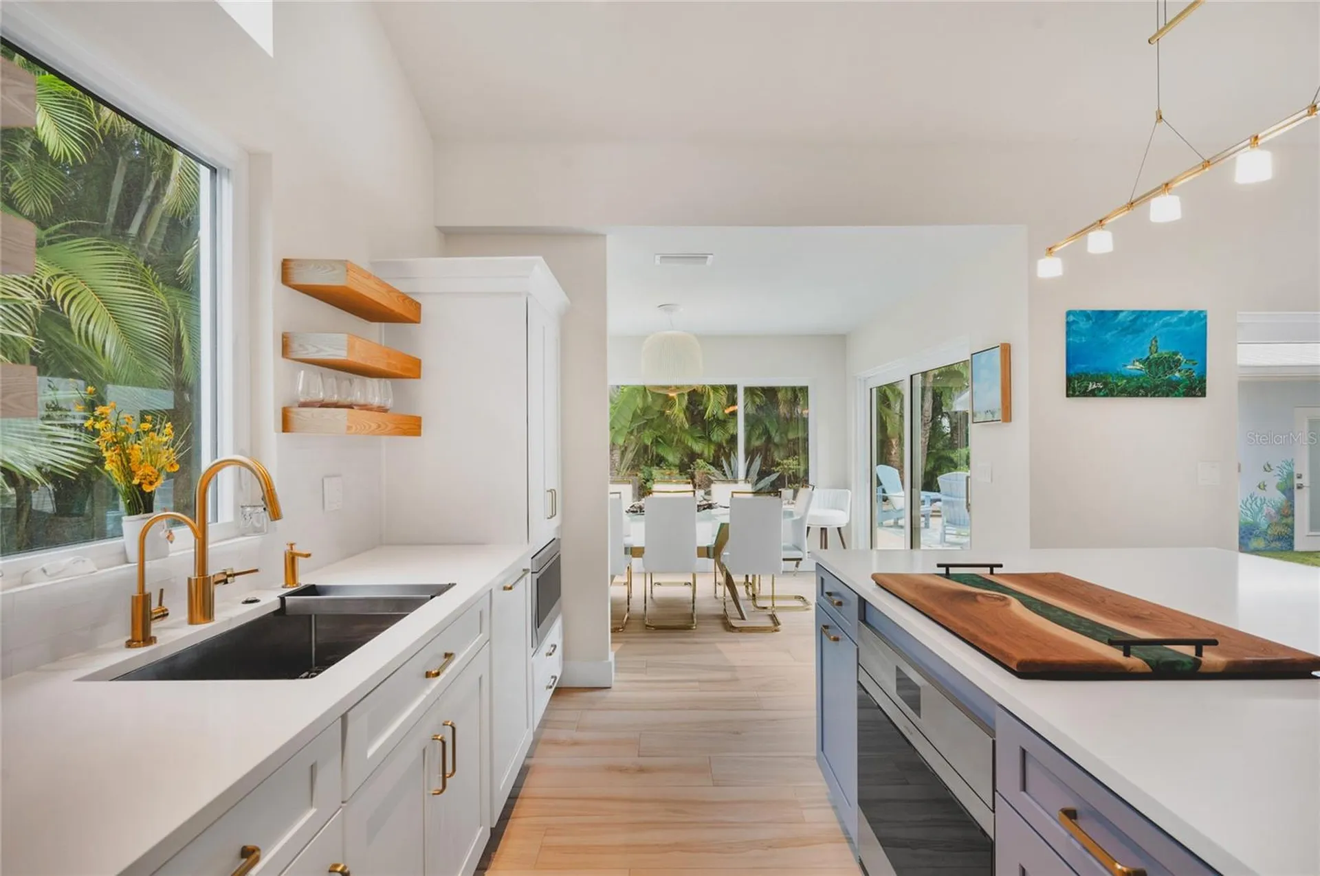 242 Gladiolus Street Anna Maria FL 34216