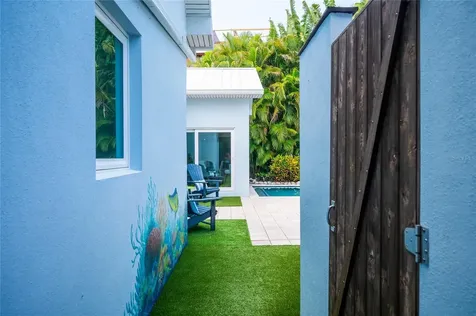 242 Gladiolus Street Anna Maria FL 34216