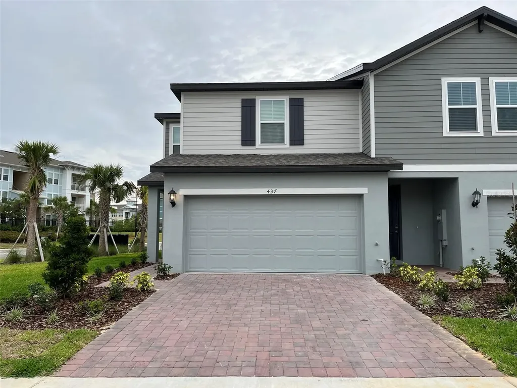 437 Legacy Loop Davenport FL 33896