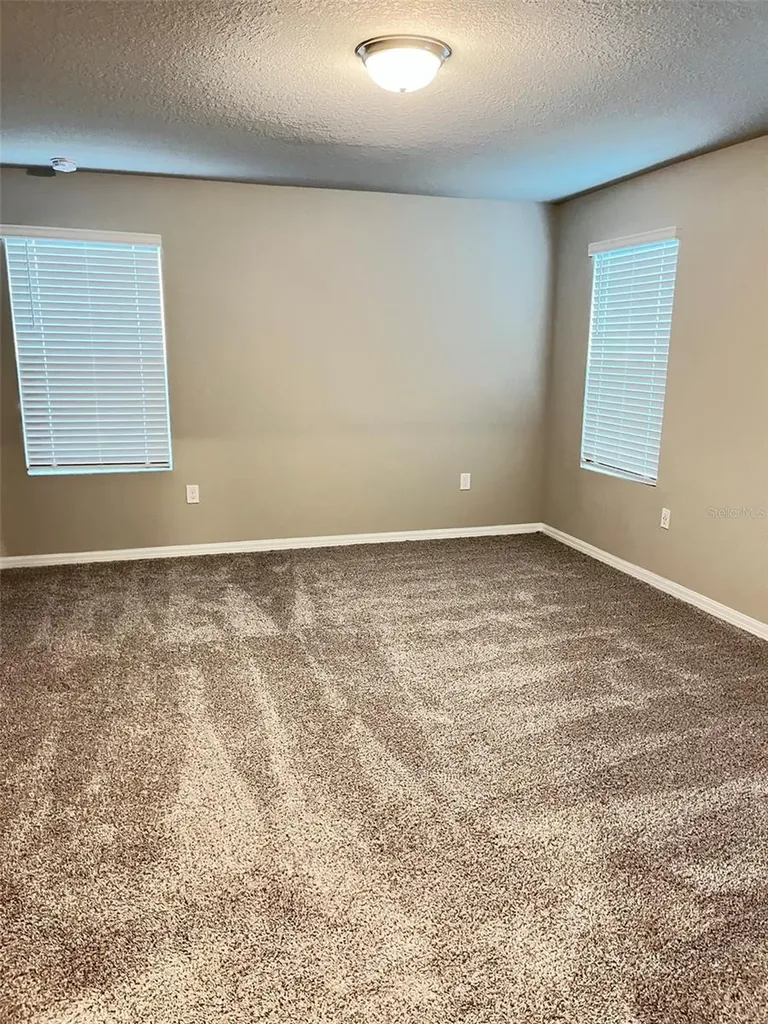 437 Legacy Loop Davenport FL 33896