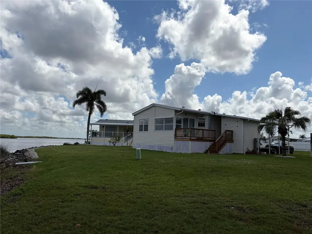 4300 Riverside Drive Punta Gorda FL 33982