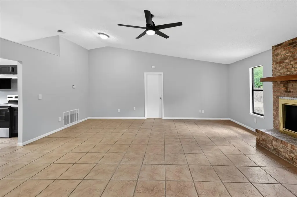 1540 Catalina Boulevard Deltona FL 32725