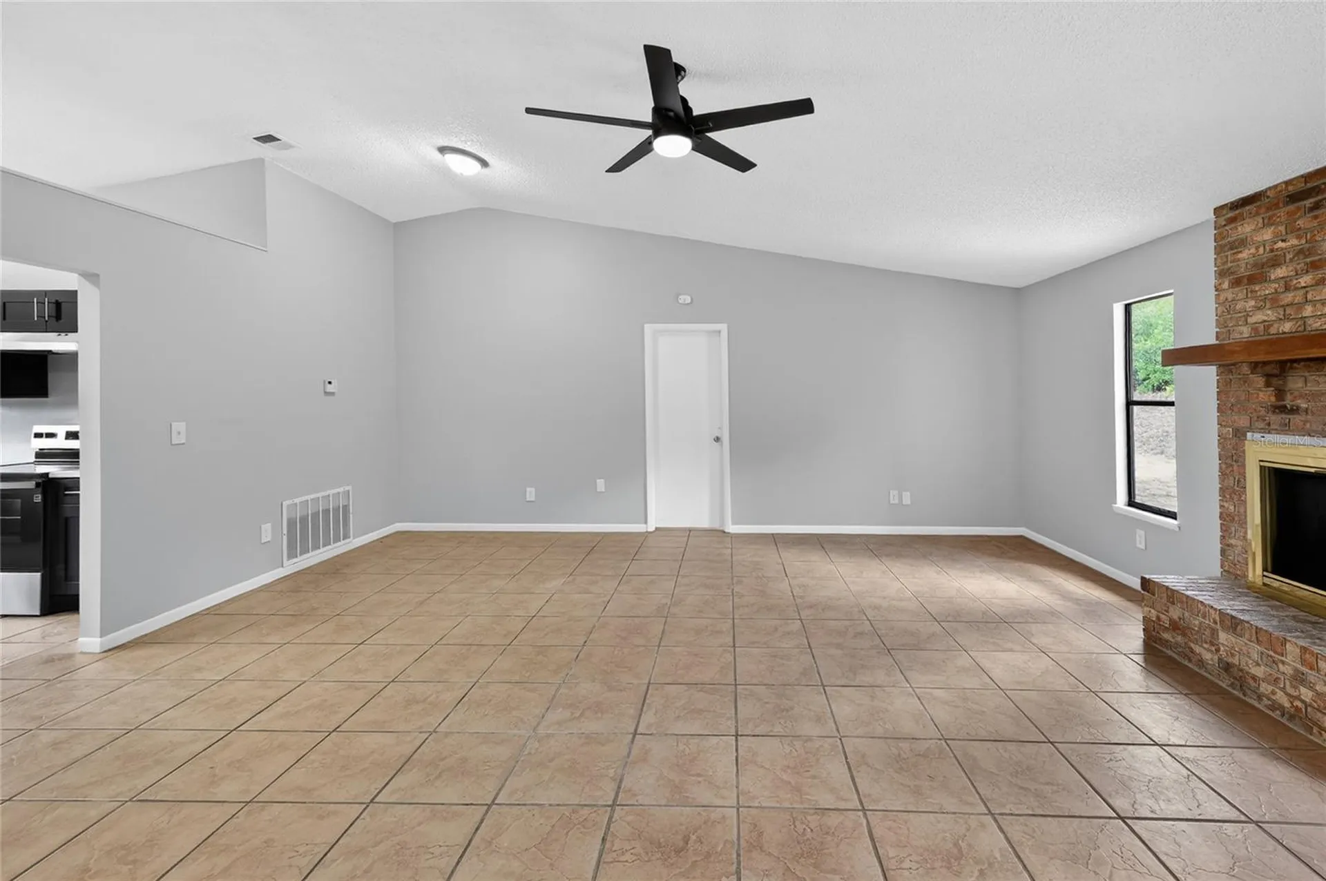 1540 Catalina Boulevard Deltona FL 32725