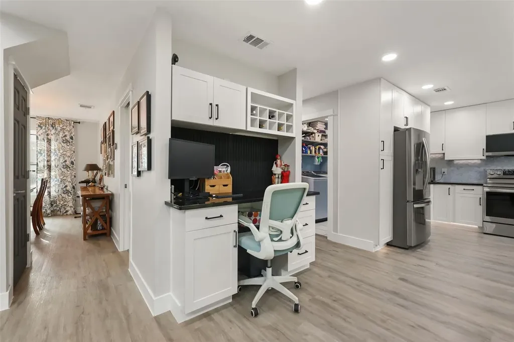 10545 Sailaway Lane Orlando FL 32825