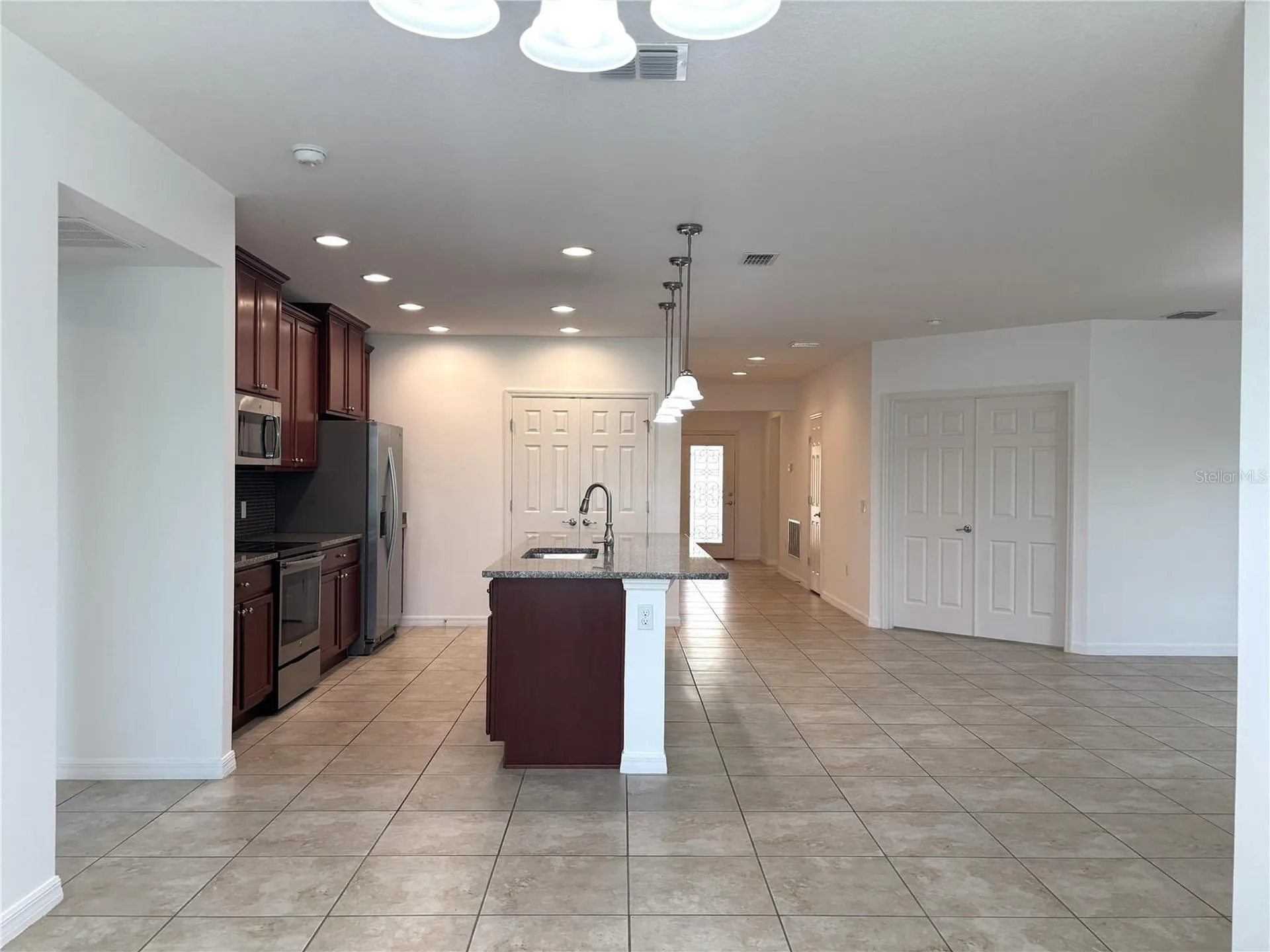 1404 Lanier Point Place Kissimmee FL 34746