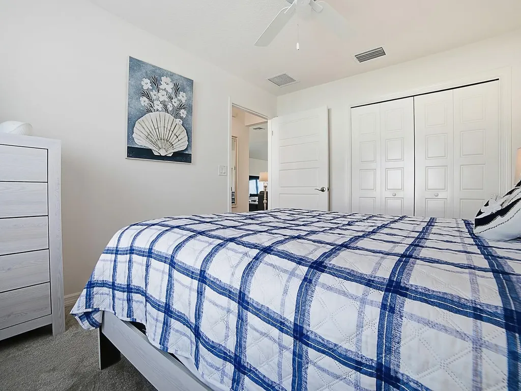 1404 Hearns Loop The Villages FL 34762