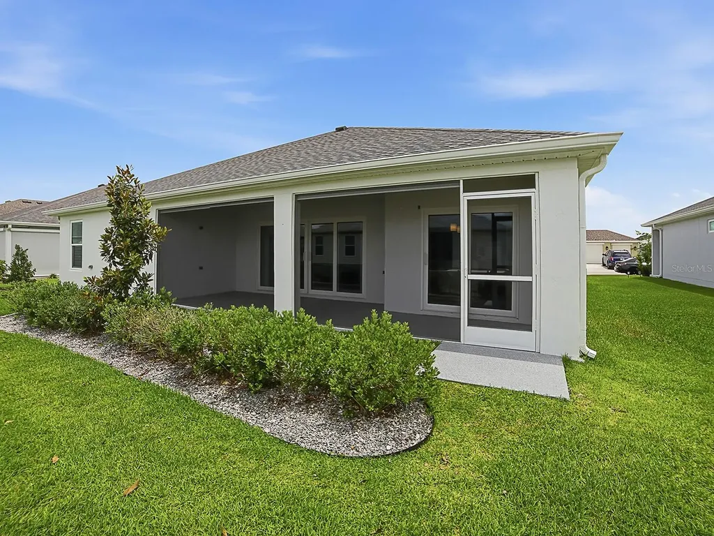 1404 Hearns Loop The Villages FL 34762