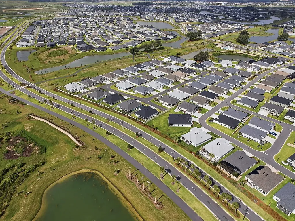 1404 Hearns Loop The Villages FL 34762