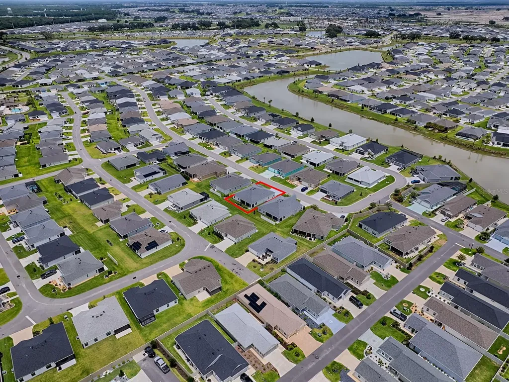 1404 Hearns Loop The Villages FL 34762