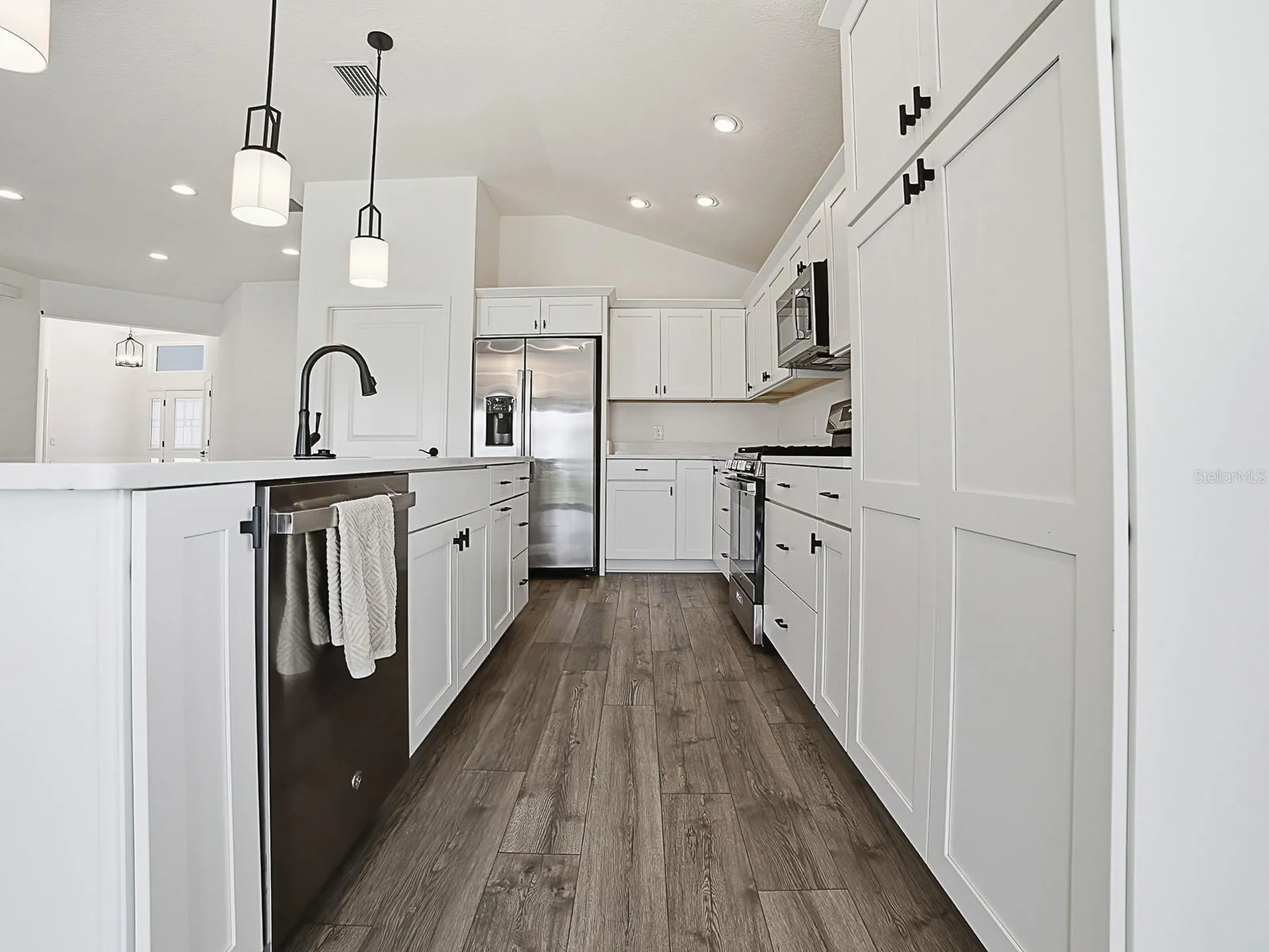 1404 Hearns Loop The Villages FL 34762