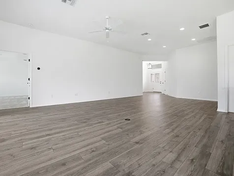 1404 Hearns Loop The Villages FL 34762