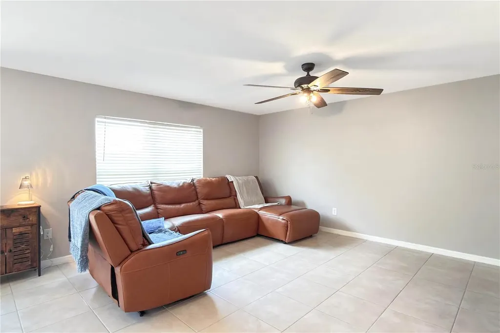 4323 NE 21st Avenue Cape Coral FL 33909