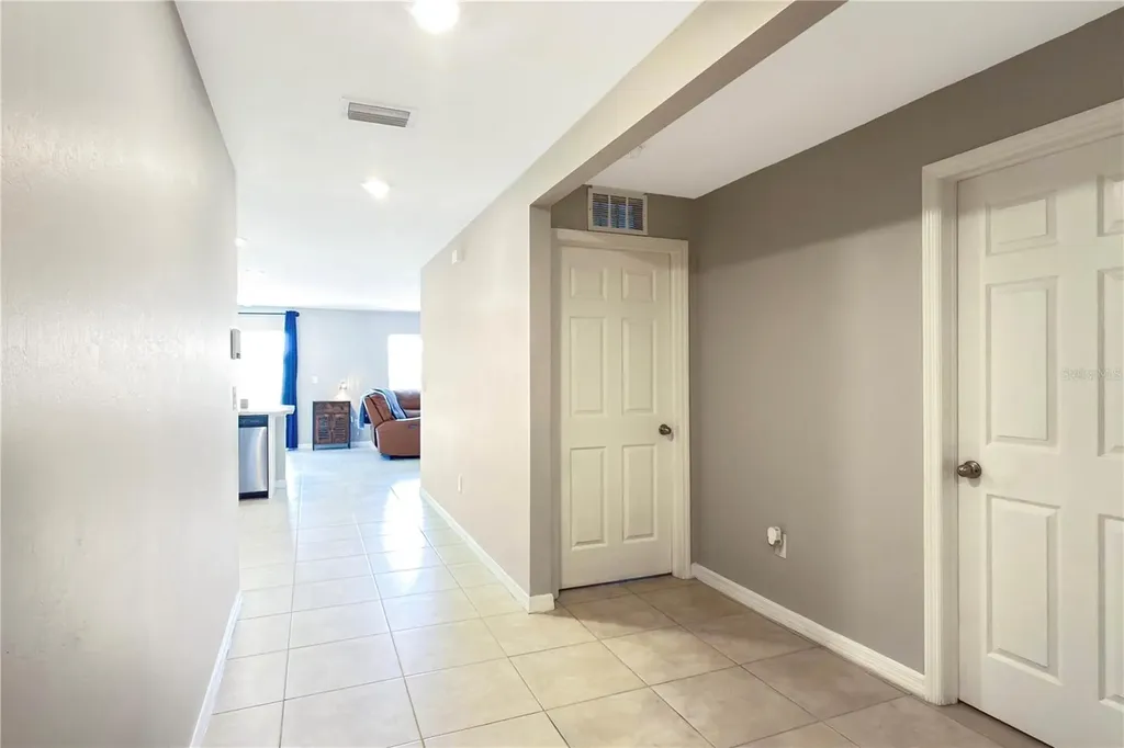 4323 NE 21st Avenue Cape Coral FL 33909