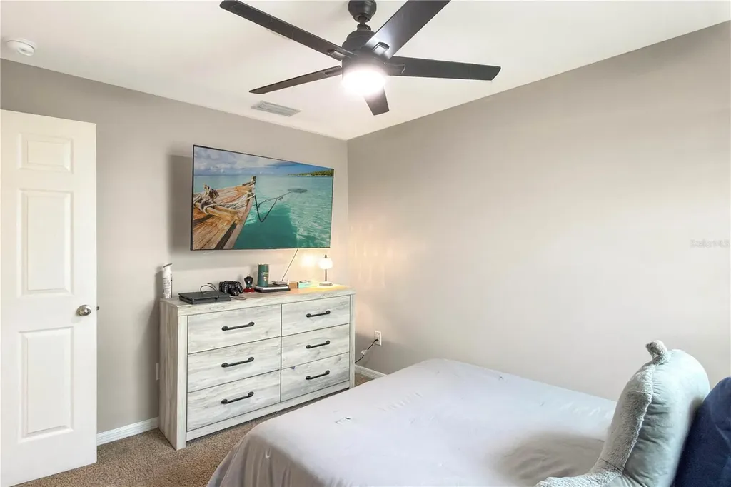 4323 NE 21st Avenue Cape Coral FL 33909