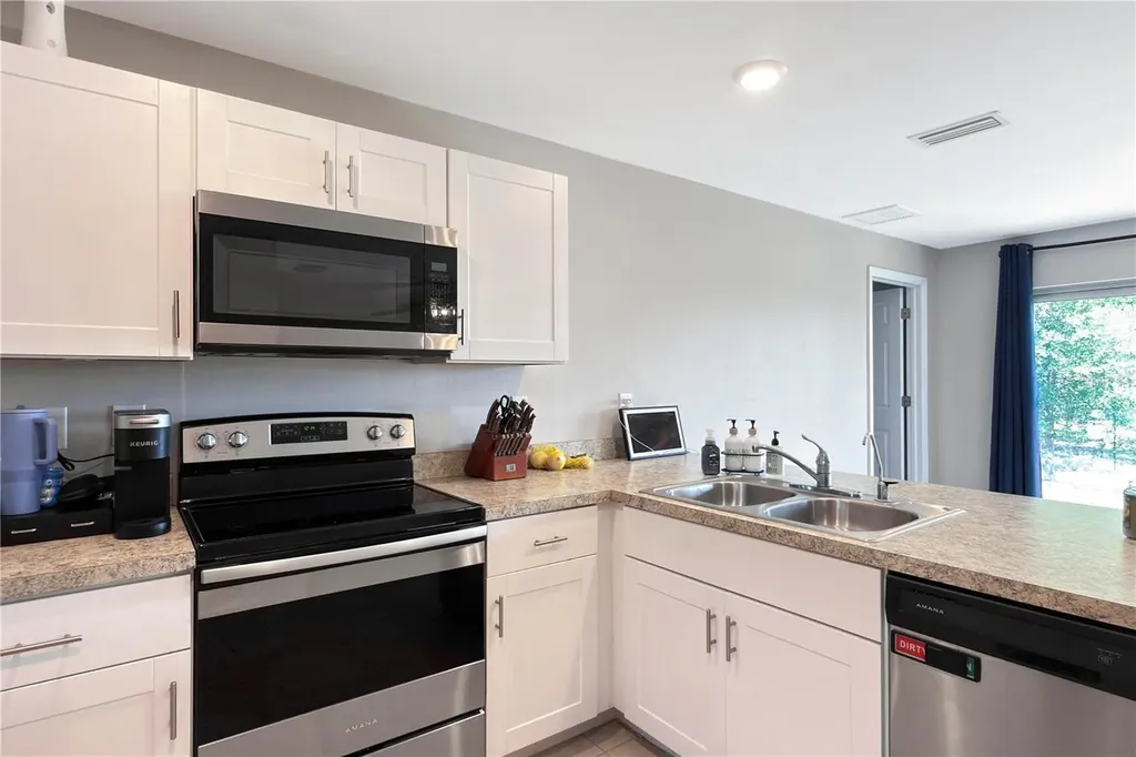 4323 NE 21st Avenue Cape Coral FL 33909