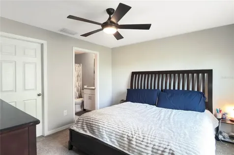 4323 NE 21st Avenue Cape Coral FL 33909