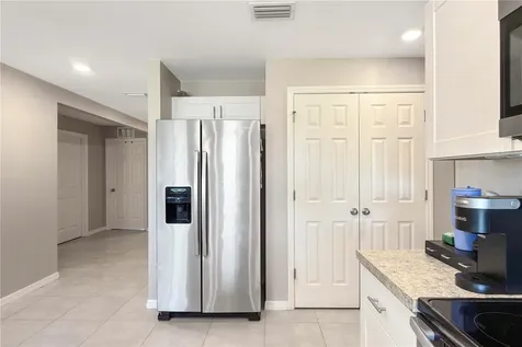 4323 NE 21st Avenue Cape Coral FL 33909