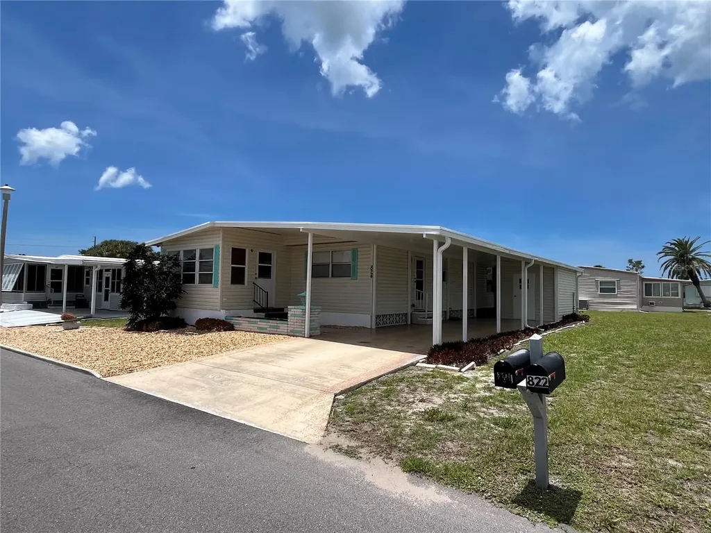824 Trento Venice FL 34285