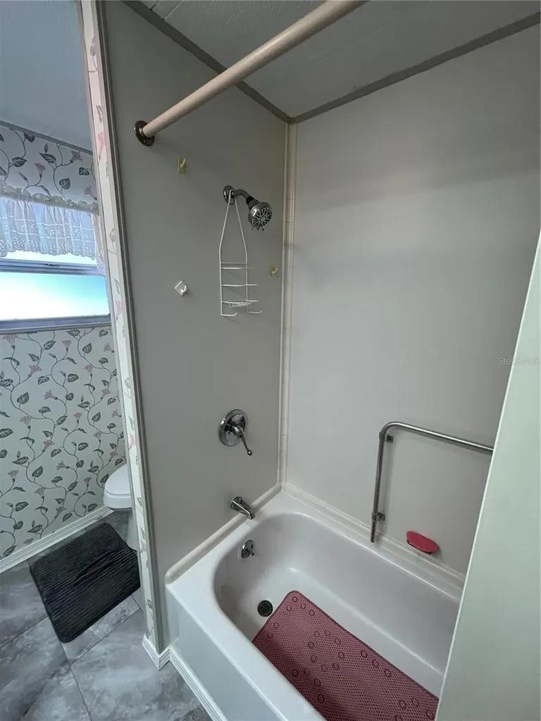 824 Trento Venice FL 34285