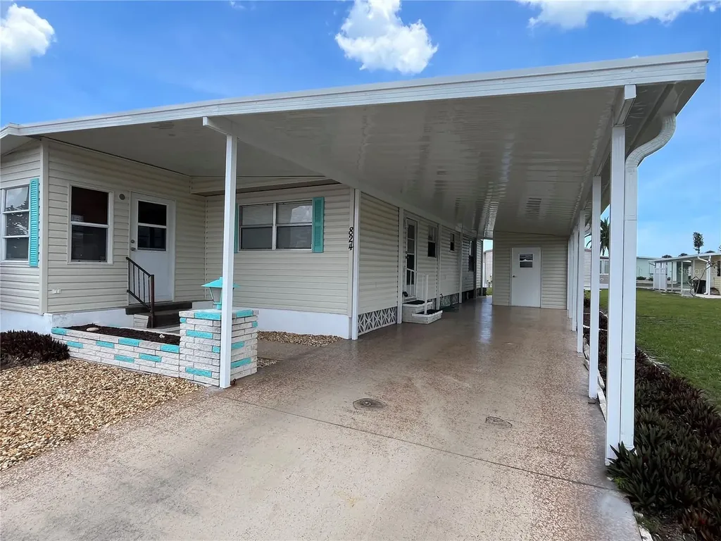 824 Trento Venice FL 34285