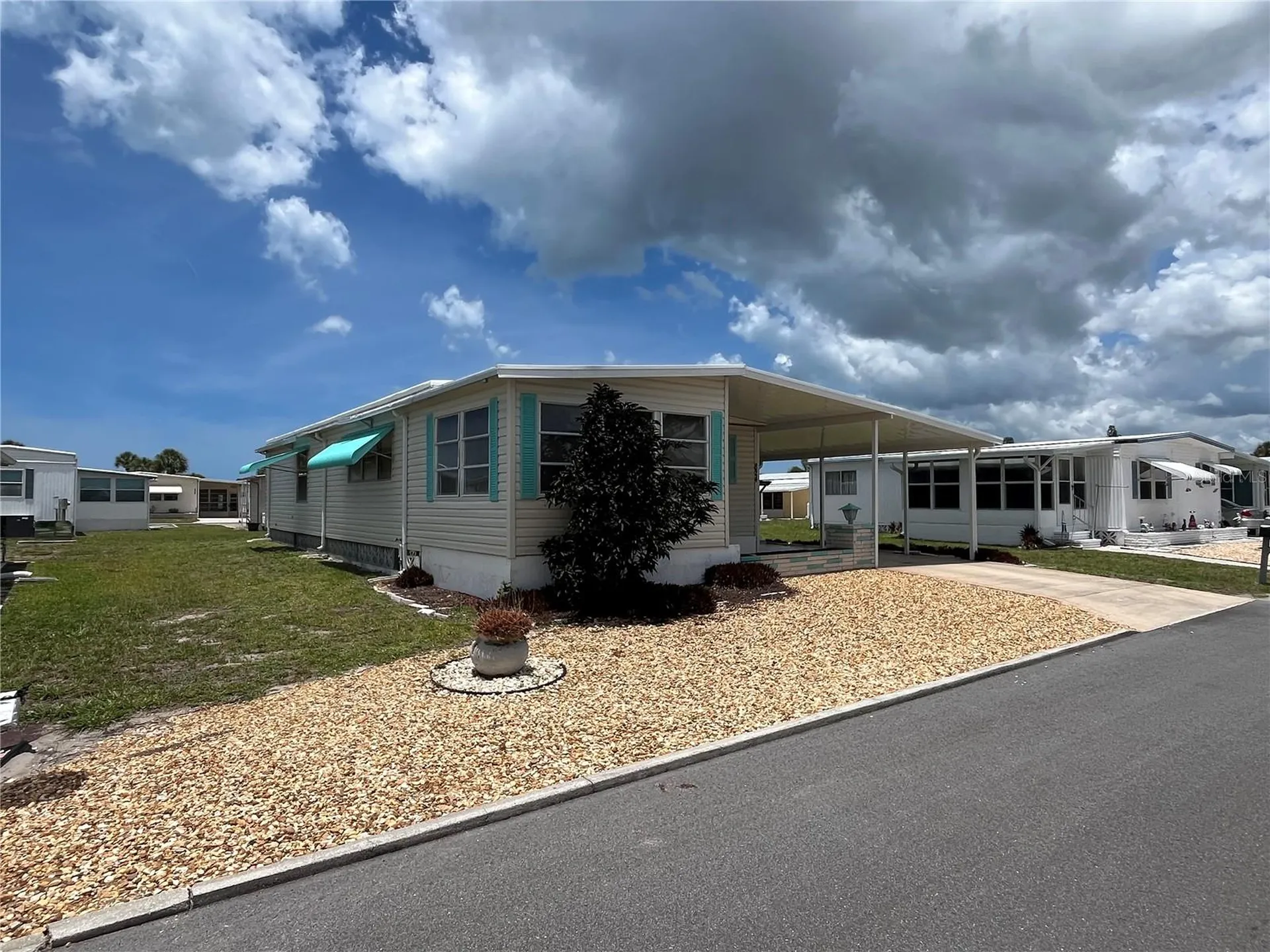 824 Trento Venice FL 34285